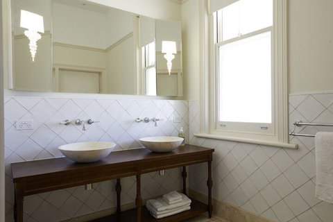 Le Mas Barossa - Hervey Bay Accommodation 5