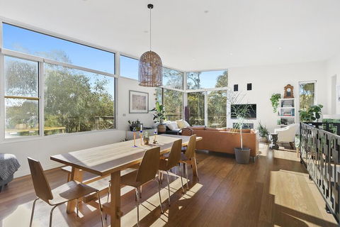 Bristlebird - Rejuvenate Stays - Hervey Bay Accommodation 7