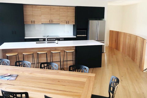 Mountain Mist Retreat 5 Bedroom - Hervey Bay Accommodation 6