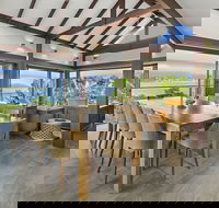 Mandalay Luxury Retreat - Tourism Hervey Bay