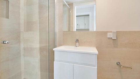 Jocks Place - Tourism Hervey Bay 1