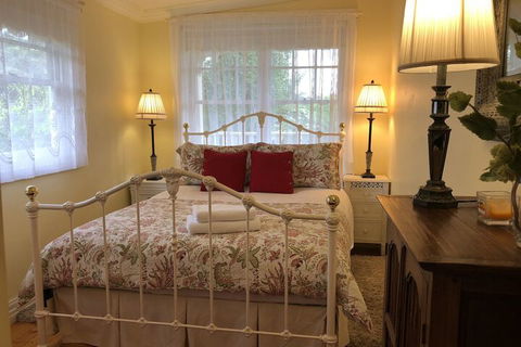 Brentwood Cottage - Hervey Bay Accommodation 5
