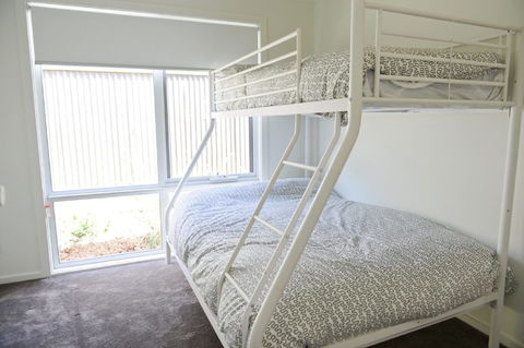 7 Gilmore Smiths Beach House - Hervey Bay Accommodation 1