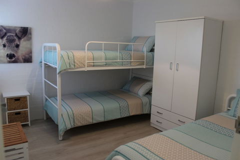 Oceanside - Hervey Bay Accommodation 1