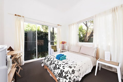 Shoal Bay Riggers - Hervey Bay Accommodation 6