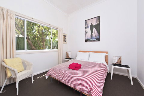 Shoal Bay Riggers - Hervey Bay Accommodation 3