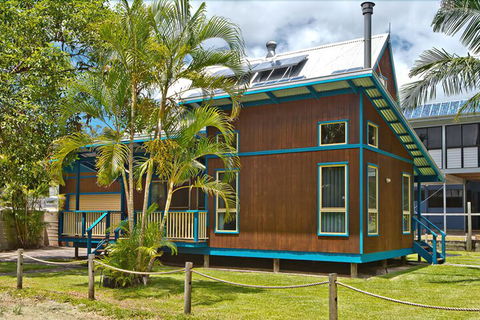 Bali Hai - Hervey Bay Accommodation 0