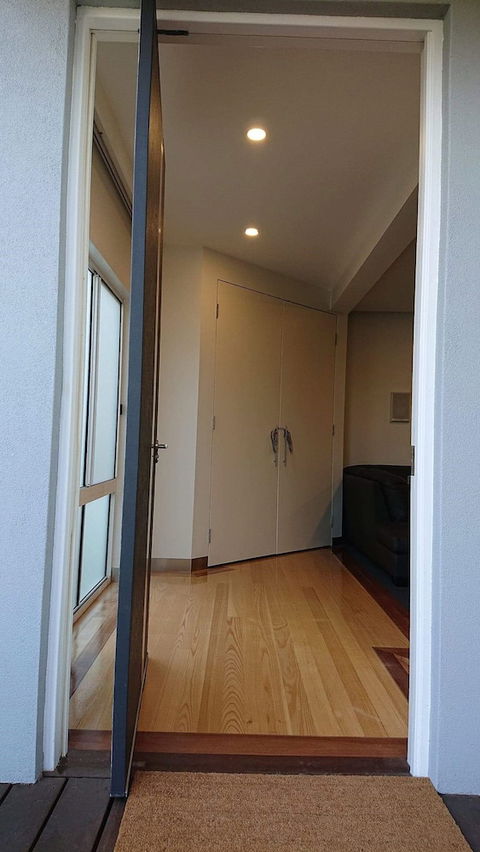 Paradise Escapes - 001 - Hervey Bay Accommodation 1