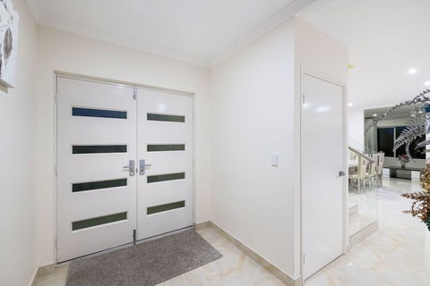 Balcatta 4 Bedroom House - Hervey Bay Accommodation 2
