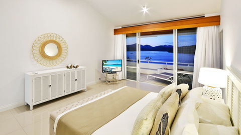 Bella Vista E9 Ocean View Spacious 2 Bed - Hervey Bay Accommodation 4