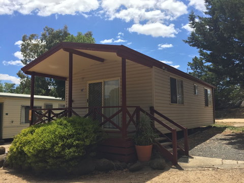 Acacia Caravan Park - Hervey Bay Accommodation 2