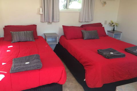 Mataranka Roadhouse - Tourism Hervey Bay 4