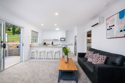 Albury Yalandra Apartment 4 - Hervey Bay Accommodation 3