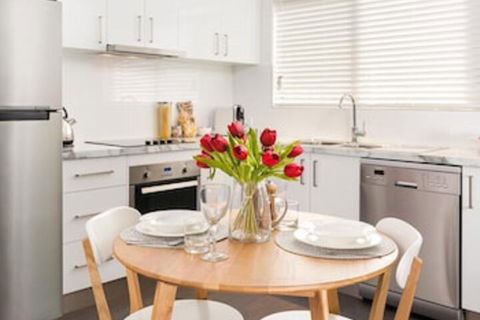 Understated Elegance Affordable Luxury - Hervey Bay Accommodation 0