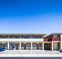 Fantasia Glenelg Studio Apartments - Tourism Hervey Bay