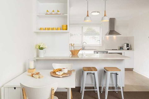 Living In Luxury Central & Sophisticated - Hervey Bay Accommodation 3