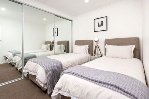 Sleeping In Style Central & Sophisticated - Hervey Bay Accommodation 1
