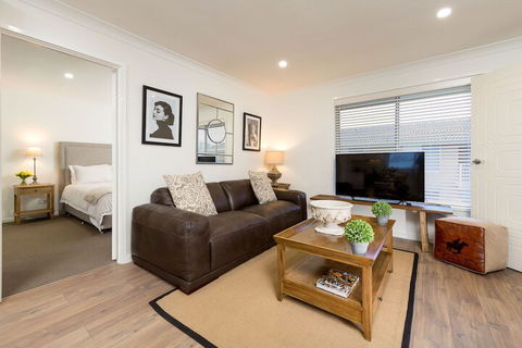 Sleeping In Style Central & Sophisticated - Hervey Bay Accommodation 4
