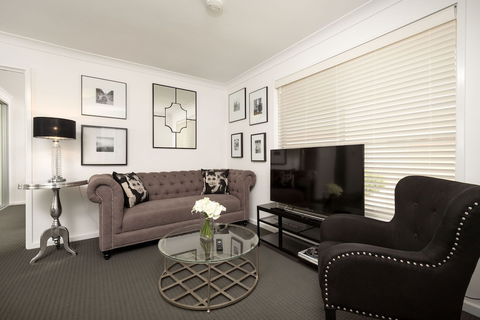 New York Dreamer Central & Sophisticated - Tourism Hervey Bay 2