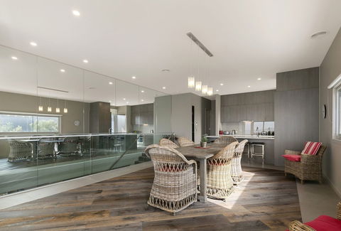 Grossard Point The Lighthouse Ventnor - Hervey Bay Accommodation 4