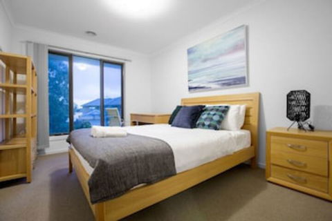 104 Sanctuary Lake Donatella Retreat - Hervey Bay Accommodation 0