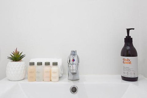 Urban Rest The Little Oxford - Hervey Bay Accommodation 0