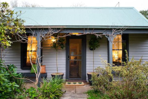 Innisfree - Hervey Bay Accommodation 0