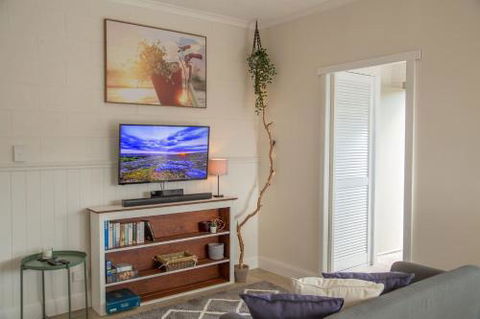 New Aptmnt Only 5 Mins To Mona Gallery - Tourism Hervey Bay 1