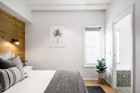 A PERFECT STAY - Luxe & Bloom - Tourism Hervey Bay 3