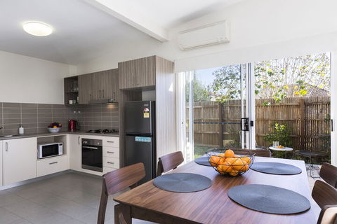 2 Bedroom With Parking Near Central Cessnock - Hervey Bay Accommodation 6