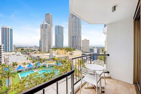 Private Apartment In The Heart Of Surfers Paradise - Hervey Bay Accommodation 0