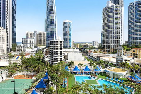 Private Apartment In The Heart Of Surfers Paradise - Hervey Bay Accommodation 1