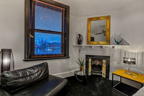 BANK192 - Hervey Bay Accommodation 5