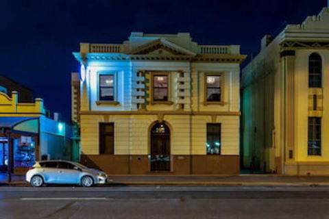 BANK192 - Hervey Bay Accommodation 0