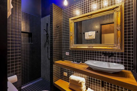 BANK192 - Hervey Bay Accommodation 4