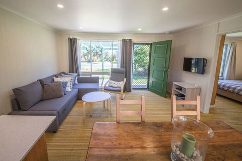 17 Broadbeach Drive - Hervey Bay Accommodation 4