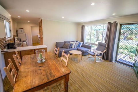 17 Broadbeach Drive - Hervey Bay Accommodation 1