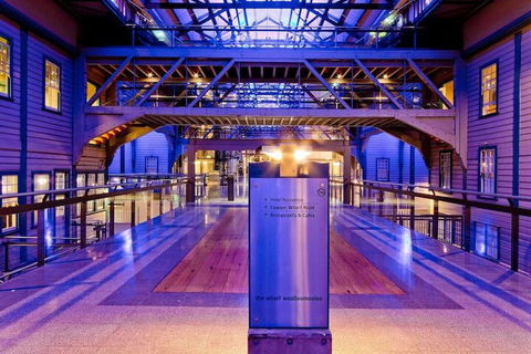 Absolute Sydney Harbour Front Luxury With Parking - Hervey Bay Accommodation 3