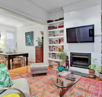 Luxury 3 Bed Terrace House Close to Sydney CBD - Hervey Bay Accommodation