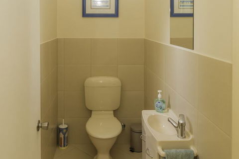 Tranquillity On Riverview 33 Riverview Drive - Tourism Hervey Bay 2