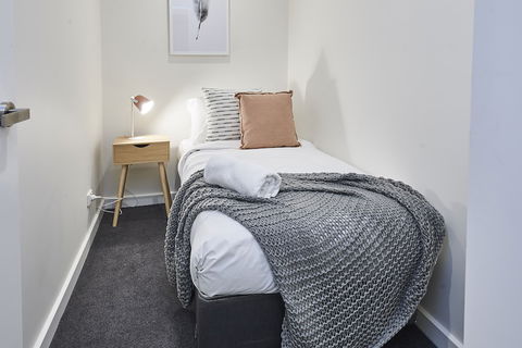 Mega Style Apartments Southbank Crown - Hervey Bay Accommodation 6