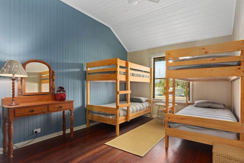 Palperipa 23 Heathcote Street - Hervey Bay Accommodation 2