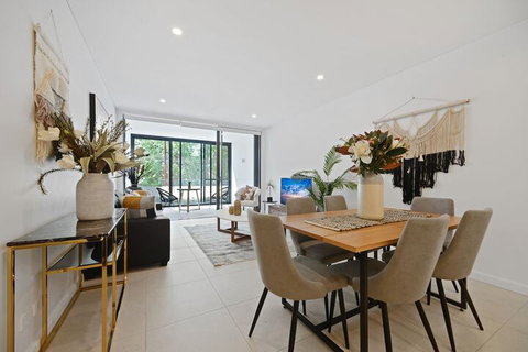 HomeHotel New & Walking To Shopping Super Clean - Hervey Bay Accommodation 4