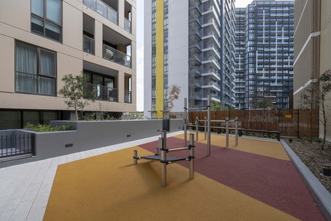 Modern Apartment In Darling Harbour - Hervey Bay Accommodation 4