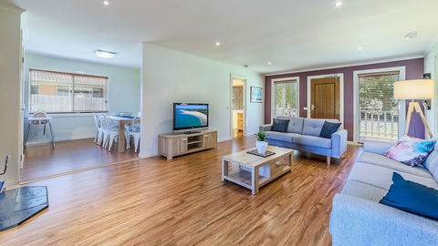Loch Retreat 550m TO Town - Hervey Bay Accommodation 6