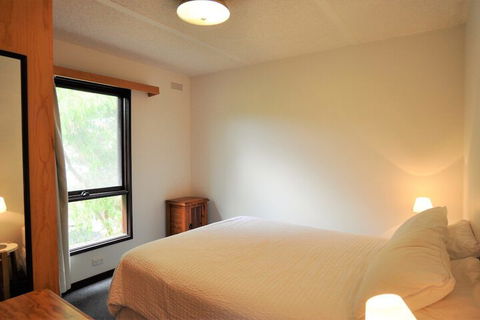 Shangri La Surf Parade Free Wifi - Hervey Bay Accommodation 3