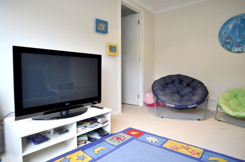 THE Haven Surf Side - Hervey Bay Accommodation 6