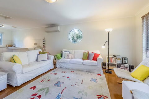 Salt Water Secret Surf Side - Hervey Bay Accommodation 2