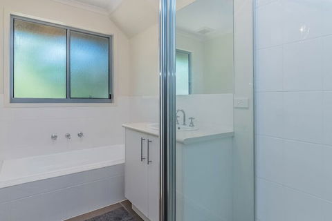 Salt Water Secret Surf Side - Hervey Bay Accommodation 6
