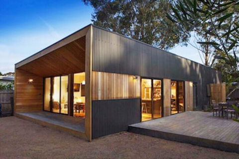 Armstrongs Close TO Beach - Tourism Hervey Bay 0